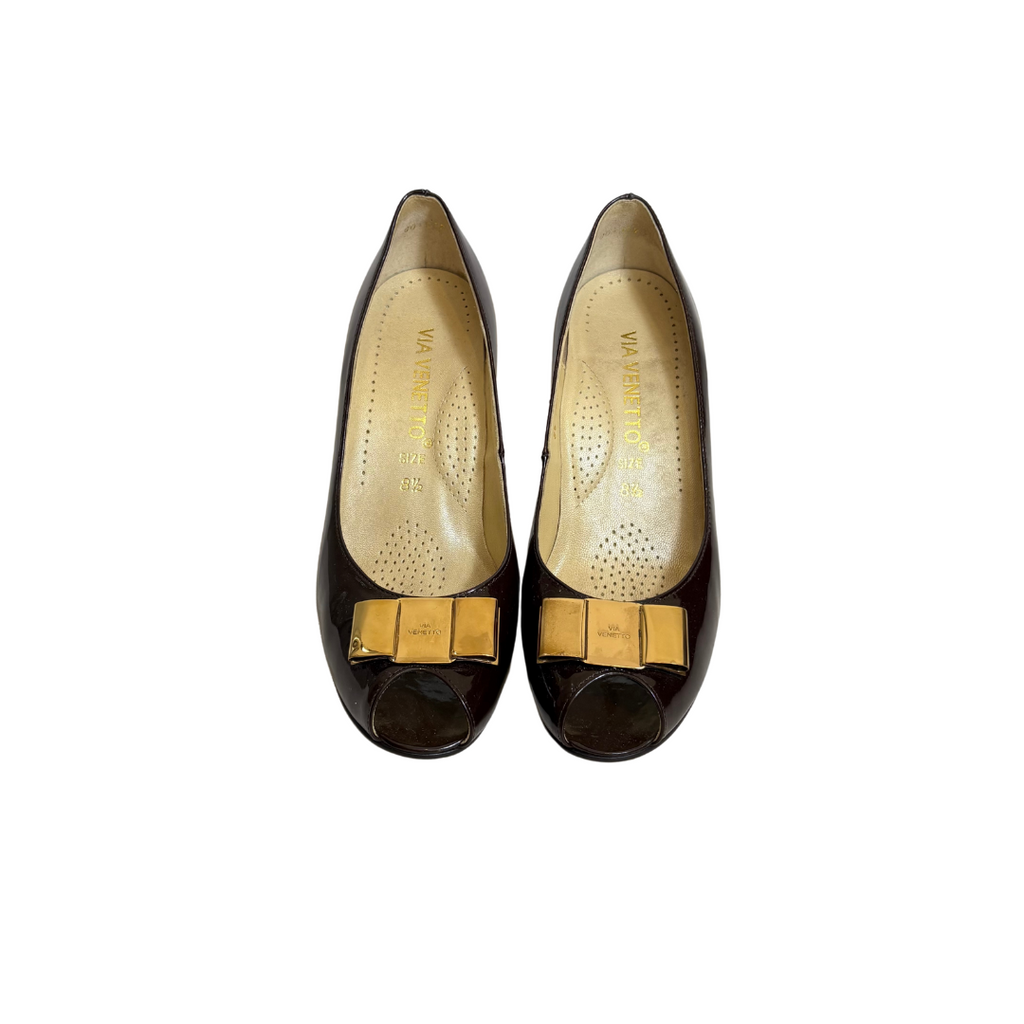 Via Venetto Brown Patent Peep Toe Heels | Pre Loved |