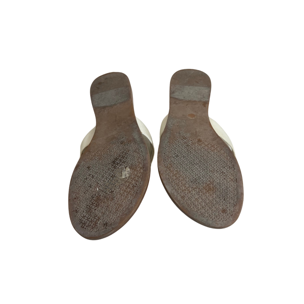 Tory Burch Ivory Leather Benton Thong Sandals | Pre Loved |