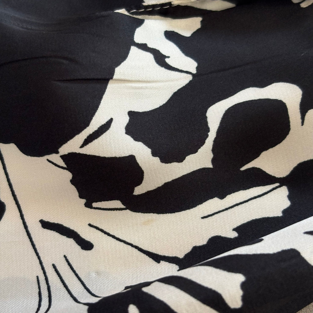 ZARA Black & White Floral Printed Satin Collared Button Down Shirt | Pre Loved |