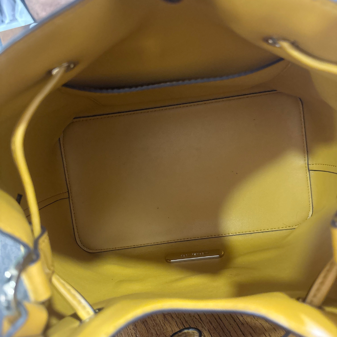 Michael Kors Suri Brown Marigold Signature Bucket Bag | Pre Loved |