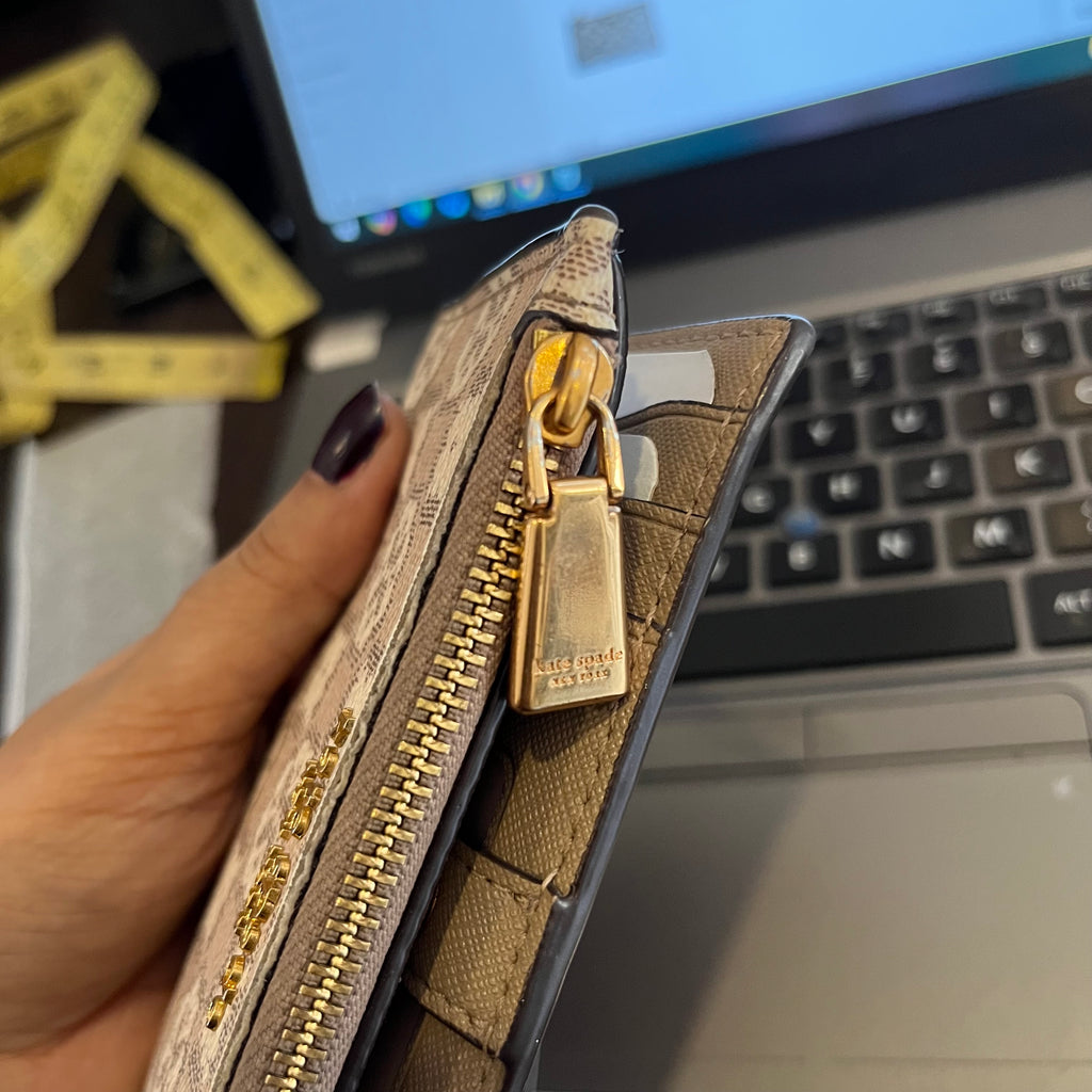 Kate Spade Beige Flower Mongoram Coated Canvas Bifold Slim Wallet | Like New |