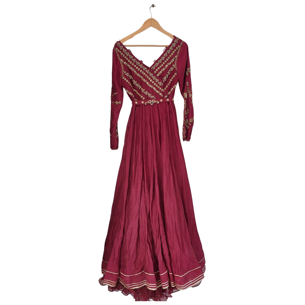 Sania Maskatiya Maroon Embellished Peshwaz with Dupatta | Pre Loved |