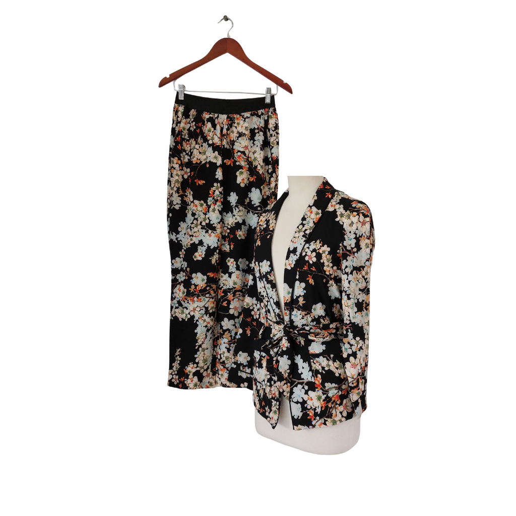 Magasin Black Floral Printed Jacket with Pants | Gently Used |