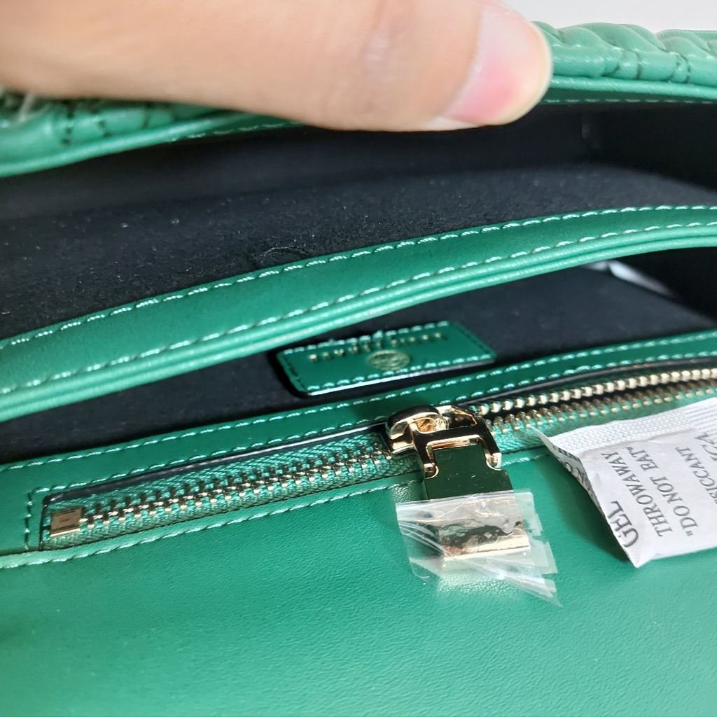 Louis Feraud Green Leather Quilted Crossbody Bag | Like New |