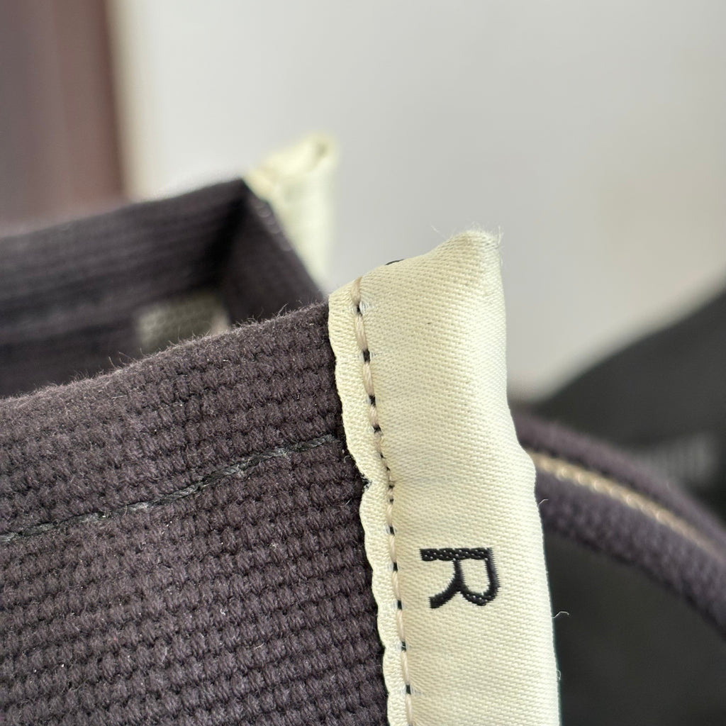 Marc Jacobs Black Canvas Tote Bag | Pre Loved |