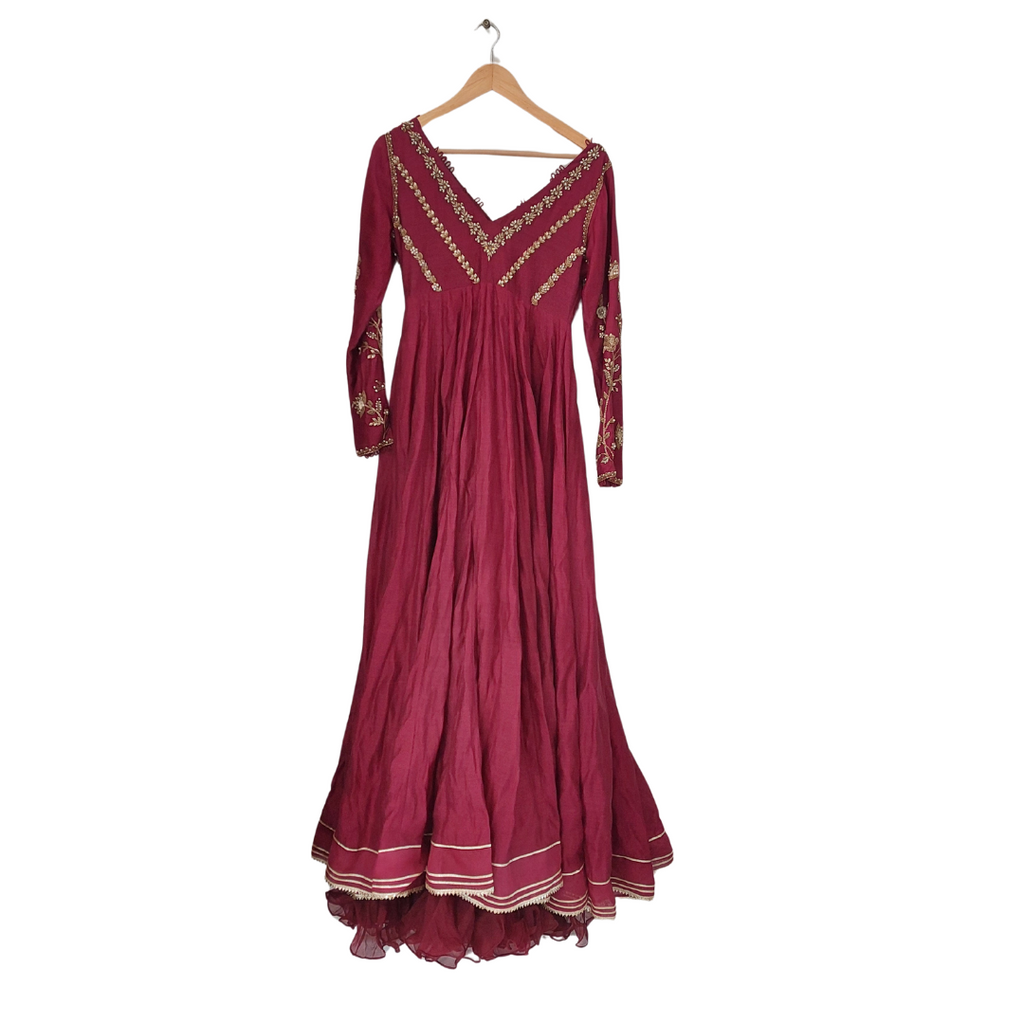 Sania Maskatiya Maroon Embellished Peshwaz with Dupatta | Pre Loved |