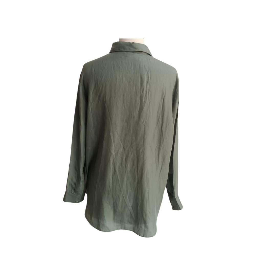 Massimo Dutti Green Button Down Collared Shirt | Gently Used |