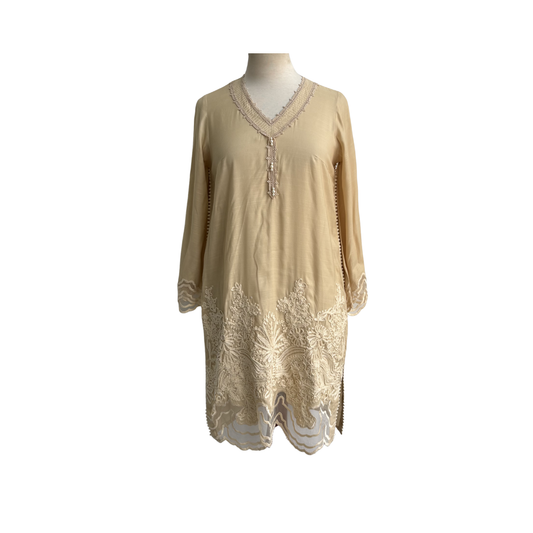 Sana Safinaz Beige Viscose Lawn Lace Appliqued Kurta | Pre Loved |