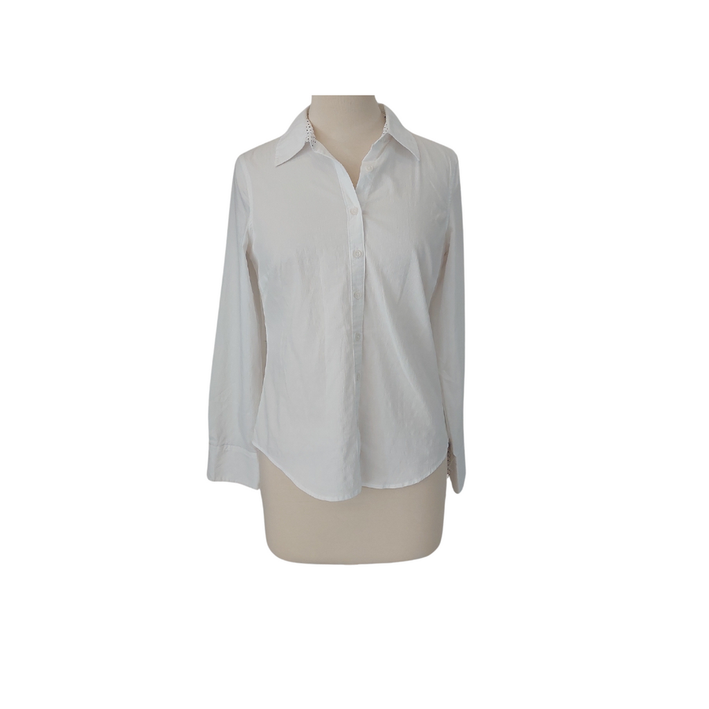 IZOD White Collared Shirt | Gently Used |