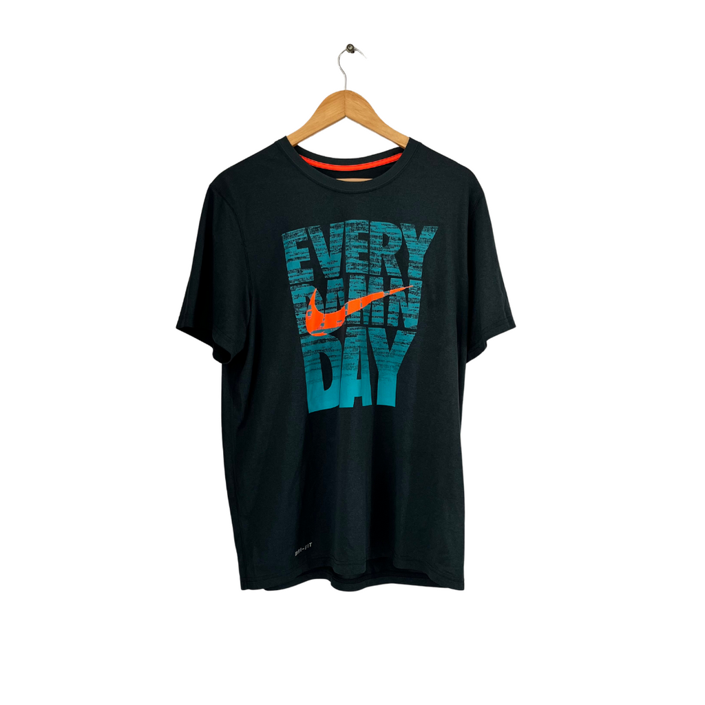 Nike Men's Green Dri-Fit Logo T-Shirt | Brand New |