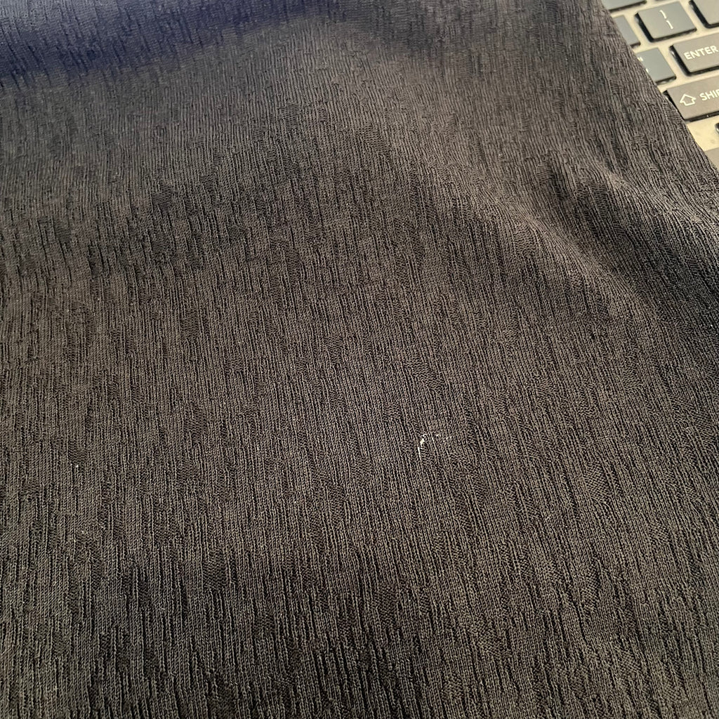 Mango Black V-neck Sleeveless Crinkle Top | Pre Loved |