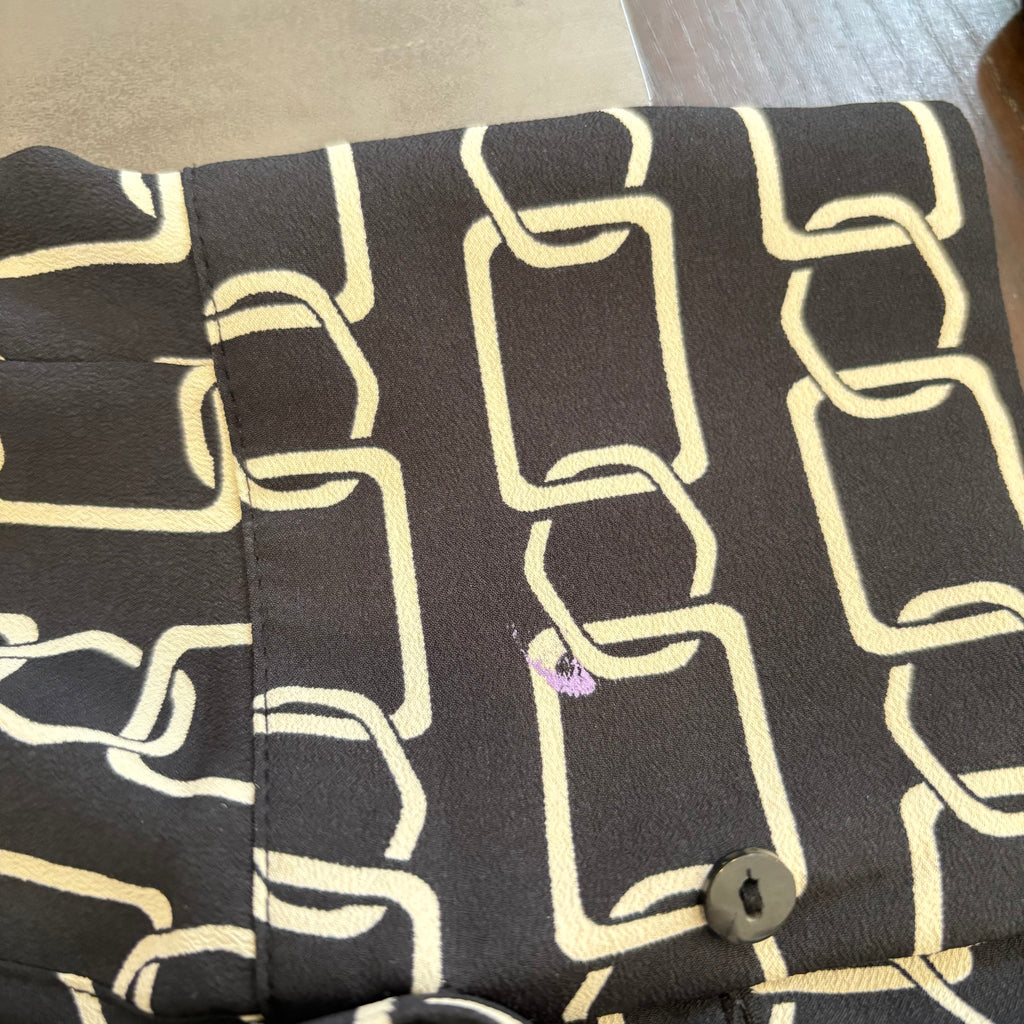 Mango Black & White Chain Printed Collared Button Up Top | Gently Used |