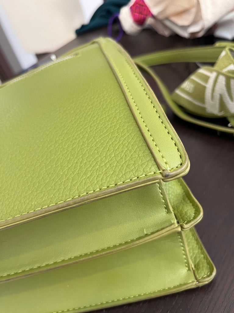 Steve Madden Going Green 'BMATTEO' Satchel | Pre Loved |