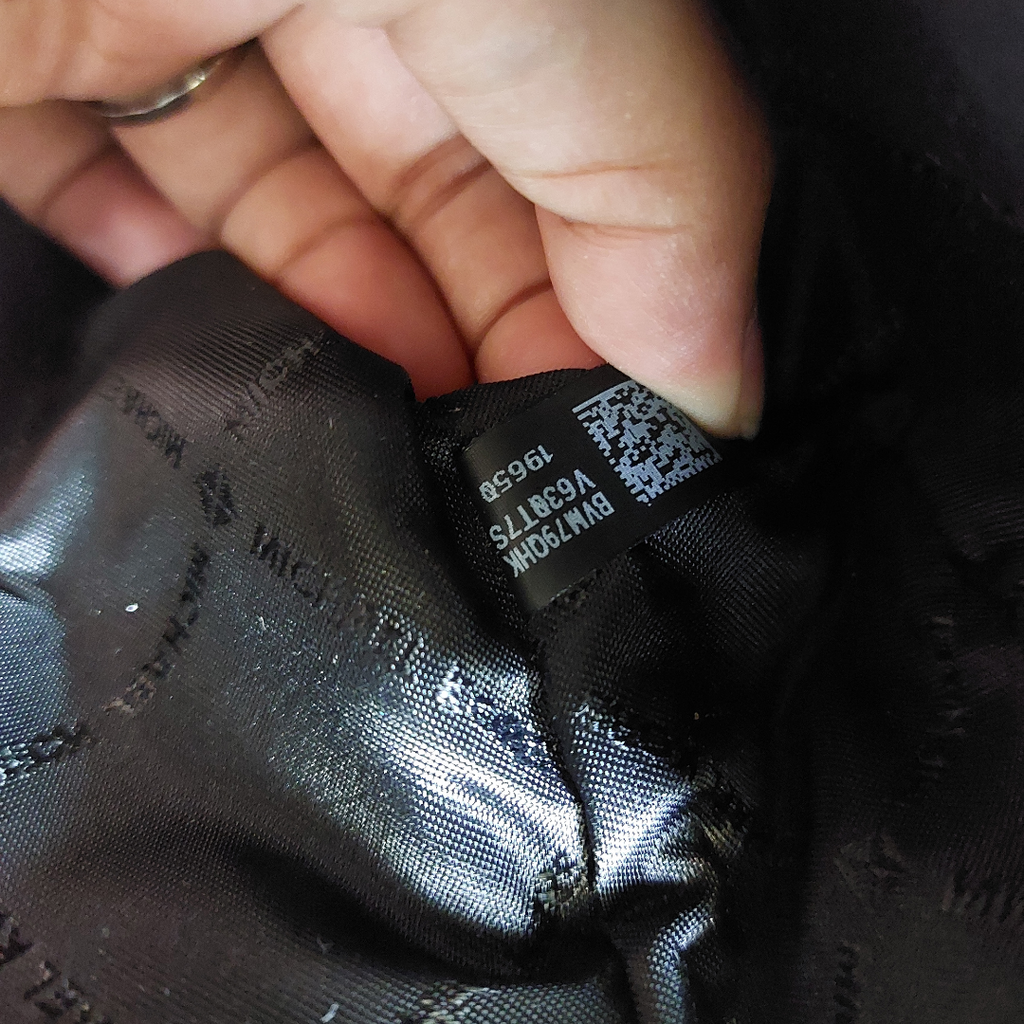 Michael Kors Black Saffiano Leather Jet Set Item Crossbody Bag | Brand New |