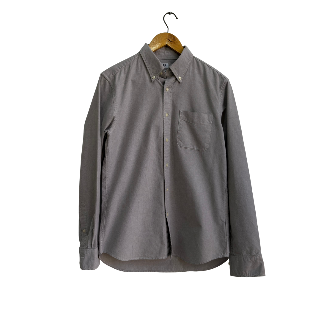 Uniqlo Men's Grey Button Down Shirt | Gently Used |