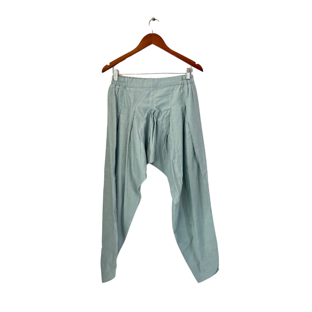 Riffat Aliani Light Blue Embroidered Outfit (2 Pieces) | Gently Used |