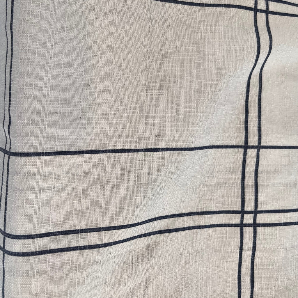 Jingyi Fushi White & Black Cropped Collared Shirt | Pre Loved |