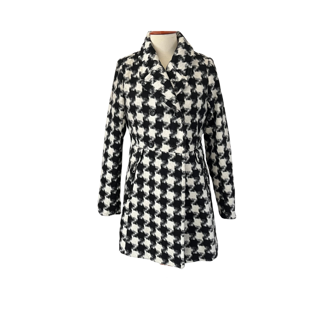 BCX Black & White Printed Winter Coat | Pre Loved |