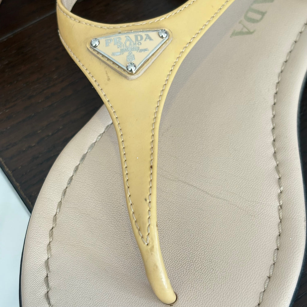 Prada Tan Patent Leather Sandals | Pre Loved |