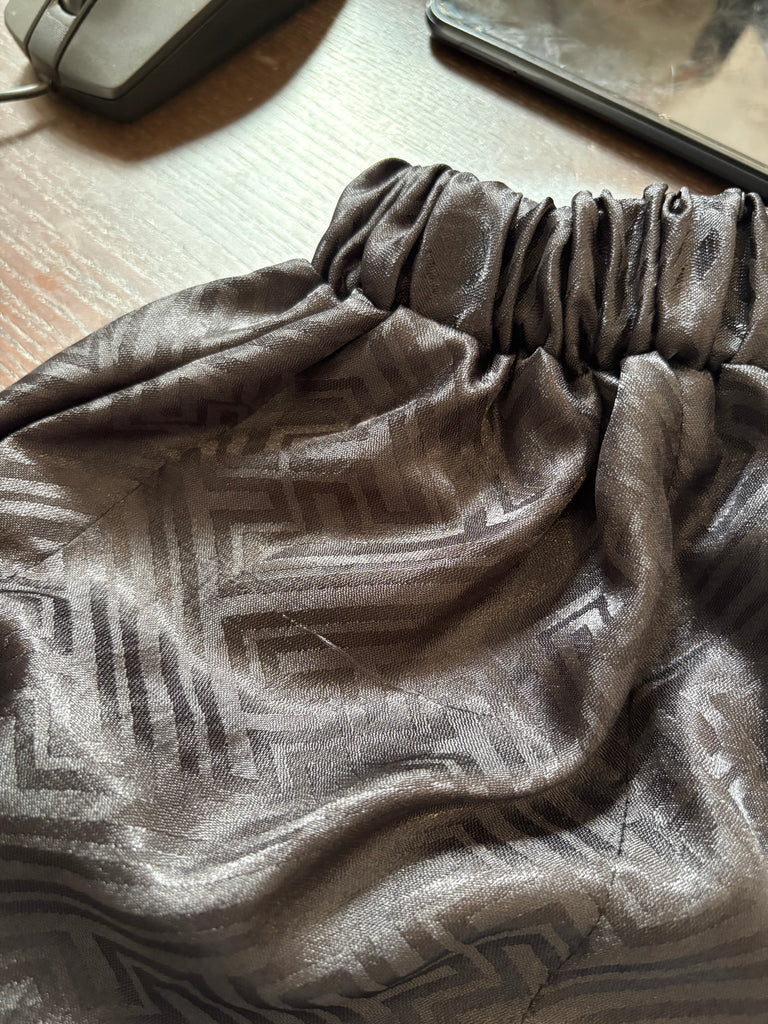 Wardah Saleem Black Silk Embroidered Co-ord Set | Pre Loved |