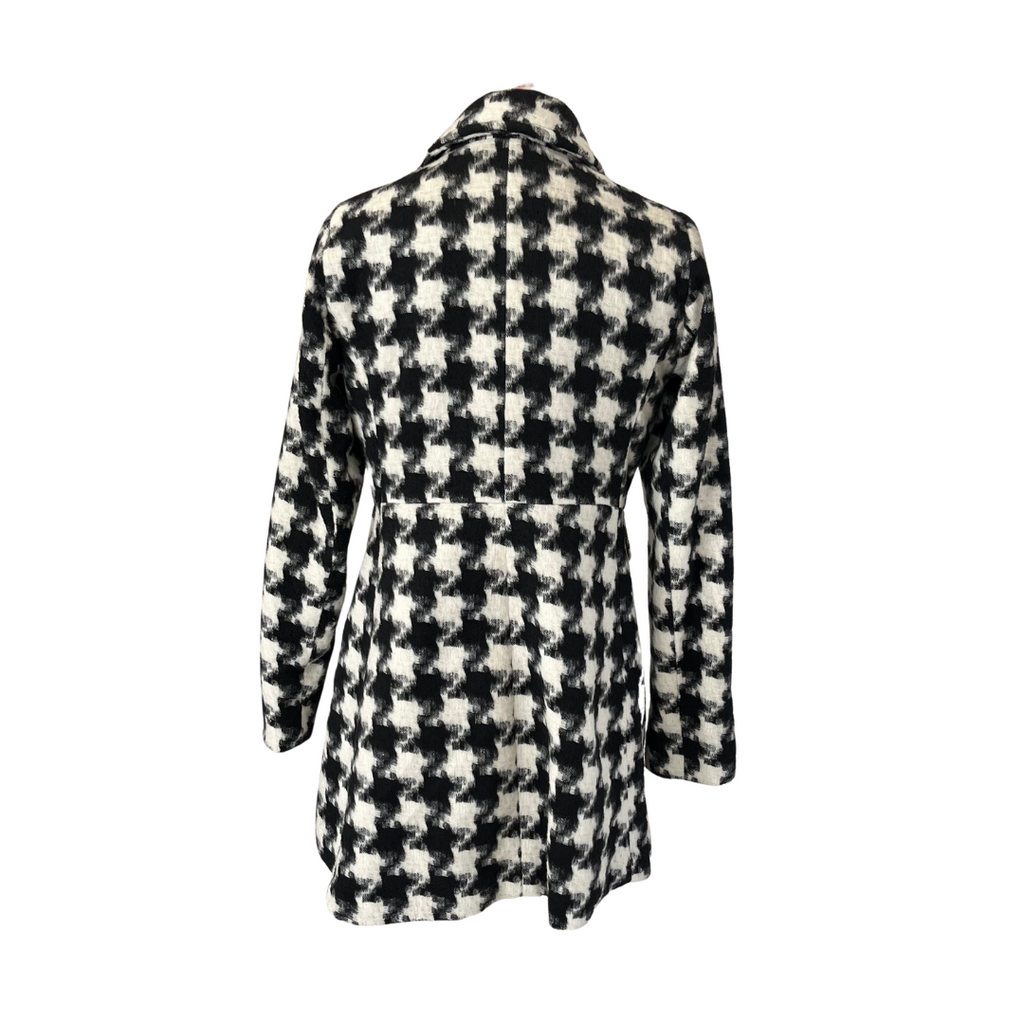 BCX Black & White Printed Winter Coat | Pre Loved |