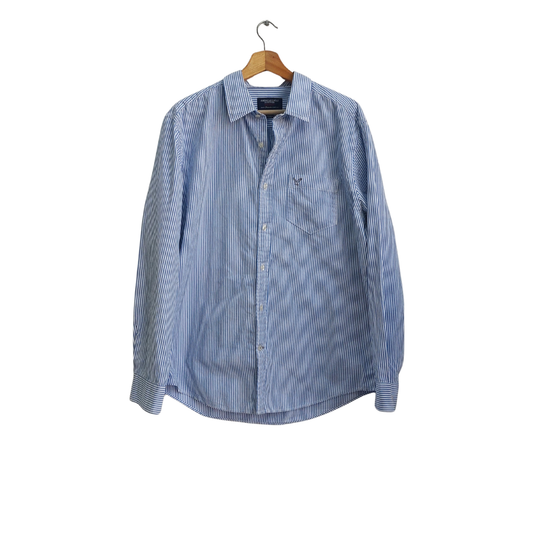 American Eagle Men's Blue & White Striped Athletic Fit Button Down Shirt | Gently Used |