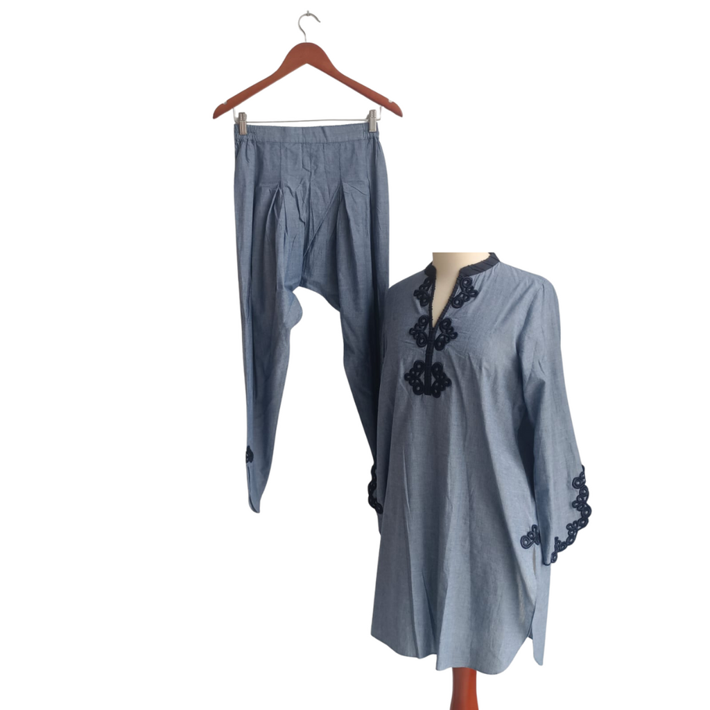 Riffat Aliani Light Blue Embroidered Co-ord Set Co-ord Set | Gently Used |