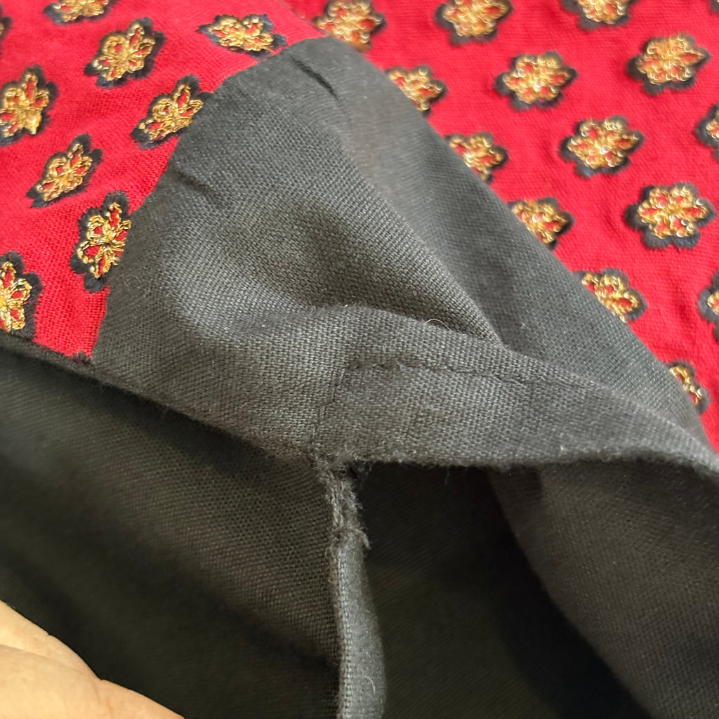 Sana Safinaz Black & Red Embroidered Kurta | Pre Loved |