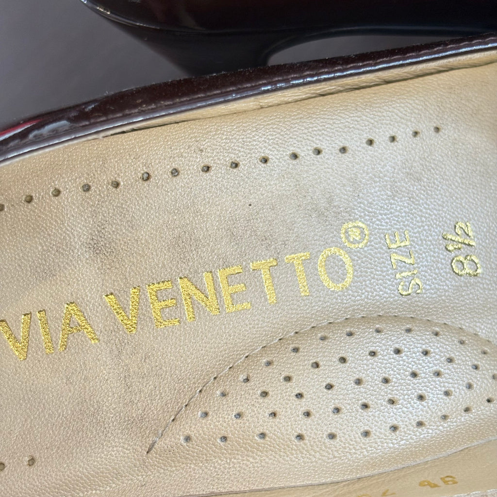 Via Venetto Brown Patent Peep Toe Heels | Pre Loved |