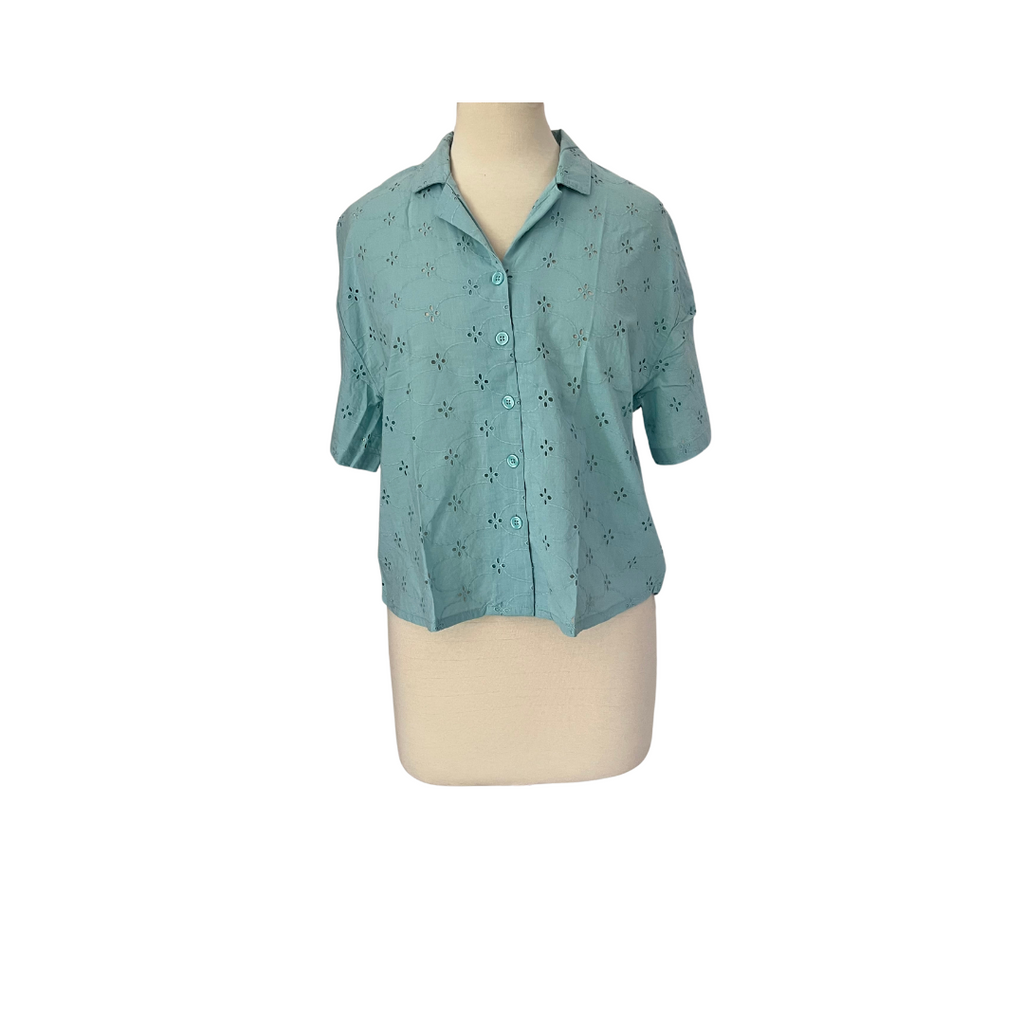 TU Aqua Blue Cut-Work Button Down Shirt | Gently Used |
