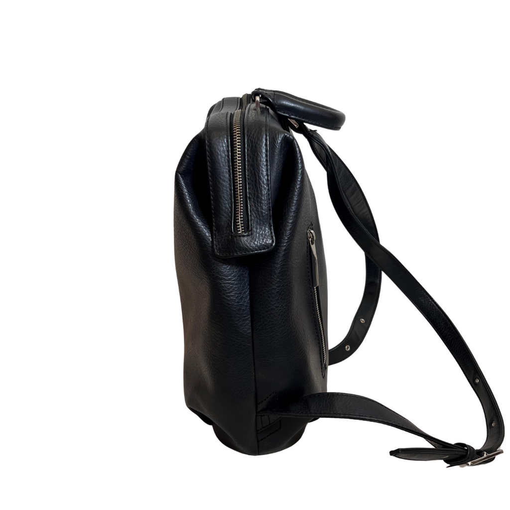 Matt & Nat VIGNELLI Black Vegan Leather Backpack | Pre Loved |