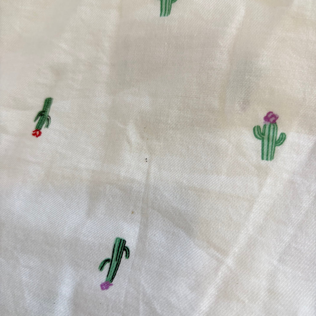 Old Navy Cactus Print White Button-down Collared Shirt | Pre Loved |