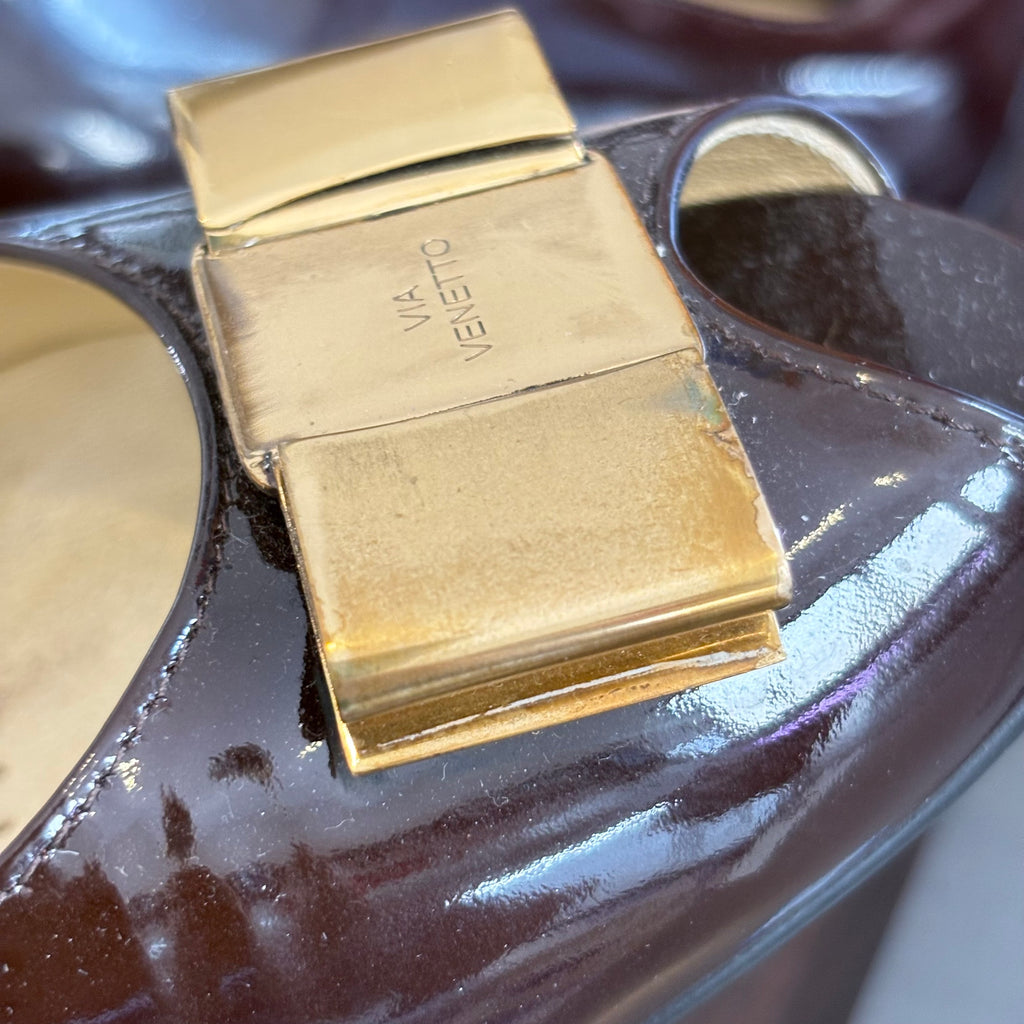 Via Venetto Brown Patent Peep Toe Heels | Pre Loved |