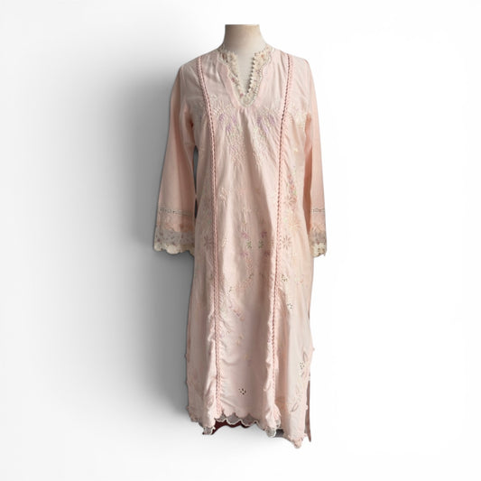 Suffuse Pale Pink And Cream Embroidered Outfit ( 3 Piece) | Pre Loved |