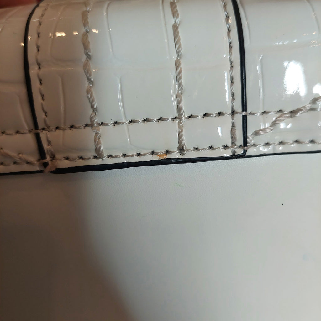 River Island White Croc Textured Faux Leather Crossbody Bag | Pre Loved |