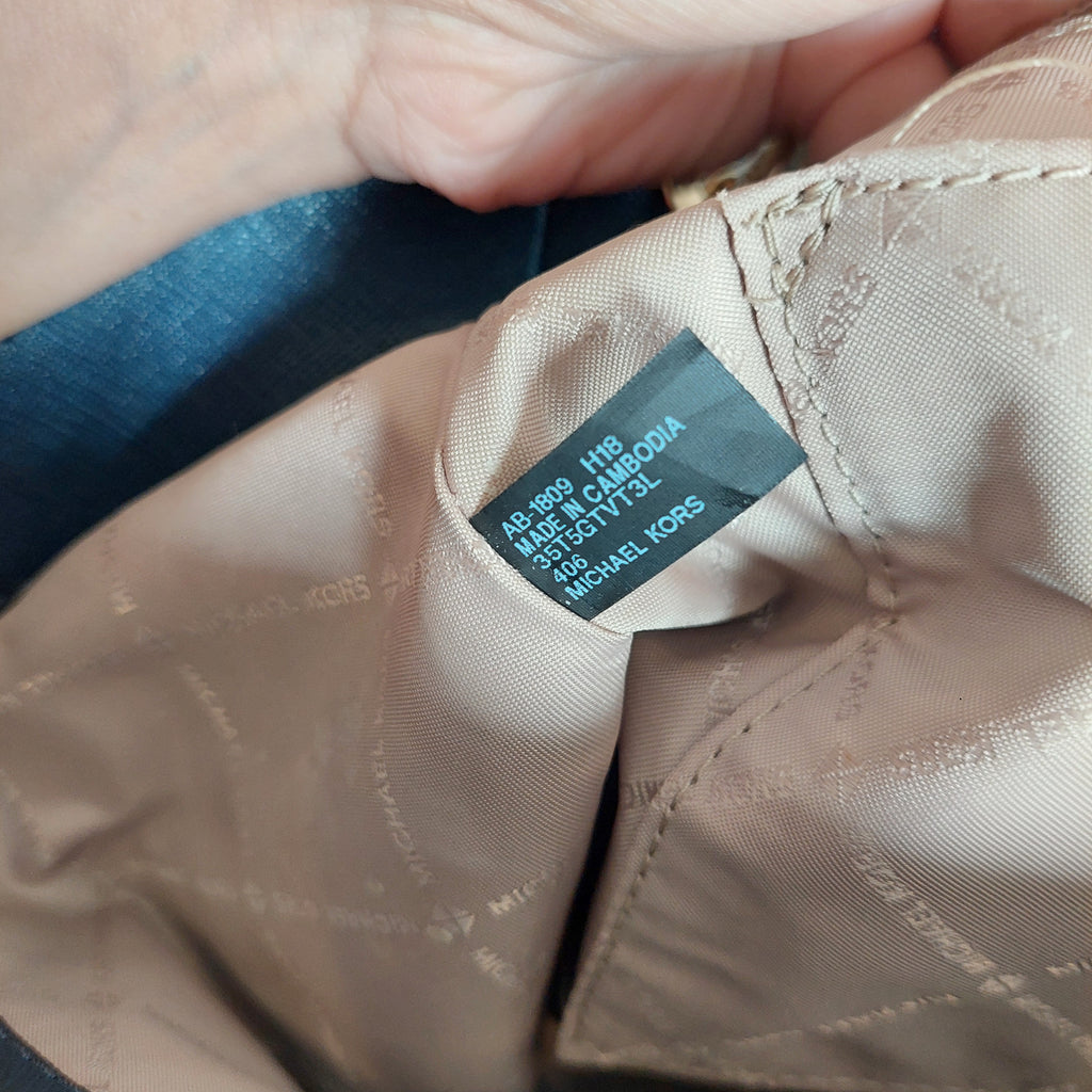 Michael Kors Navy Saffiano Leather Jet Set Large Chain Shoulder Tote Bag | Gently Used |