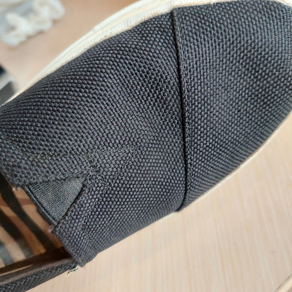 TOMS Black Heavy Canvas ALPARGATA Slip-on Shoes | Pre Loved |