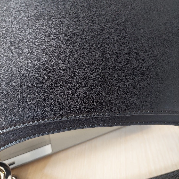 Steve Madden BWREN Black Leatherette Baguette Shoulder Bag | Pre Loved |