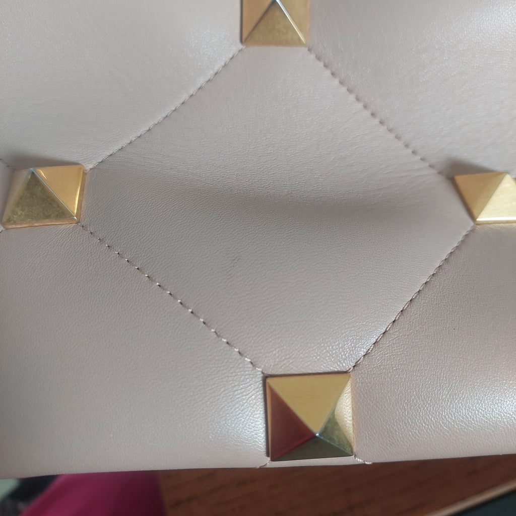 Valentino Rose Cannelle Leather Medium Roman Stud Top Handle Bag | Pre Loved |