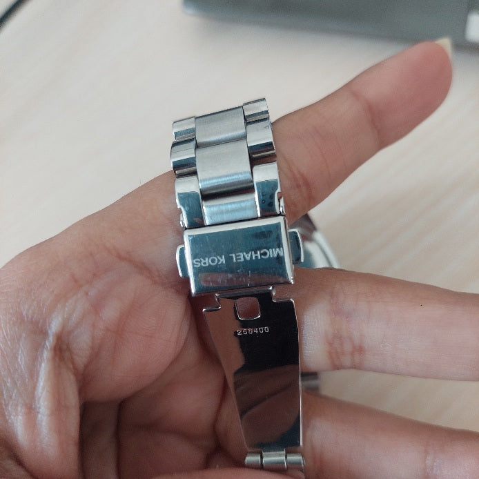 Michael Kors Silver & Blue Chronograph MK6197 Watch | Pre Loved |