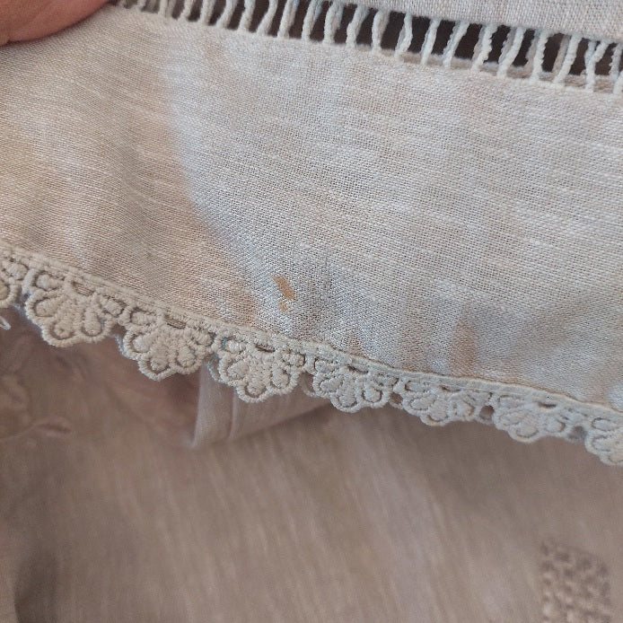 Nia Mia Light Grey Embroidered Cut-Work Co-Ord Set | Gently Used |