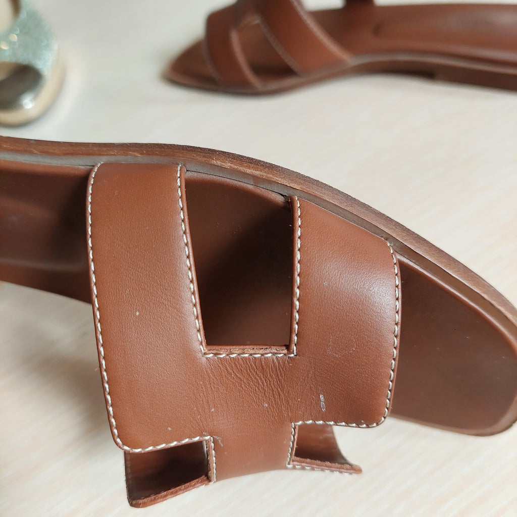 Hermes Brown Leather 'Oran' Sandals | Pre Loved |