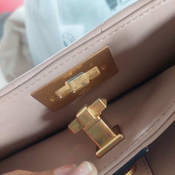 Valentino Rose Cannelle Leather Medium Roman Stud Top Handle Bag | Pre Loved |