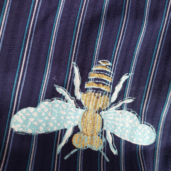 Blocked Dark Blue Striped Bee Printed Kurta | Pre Loved |