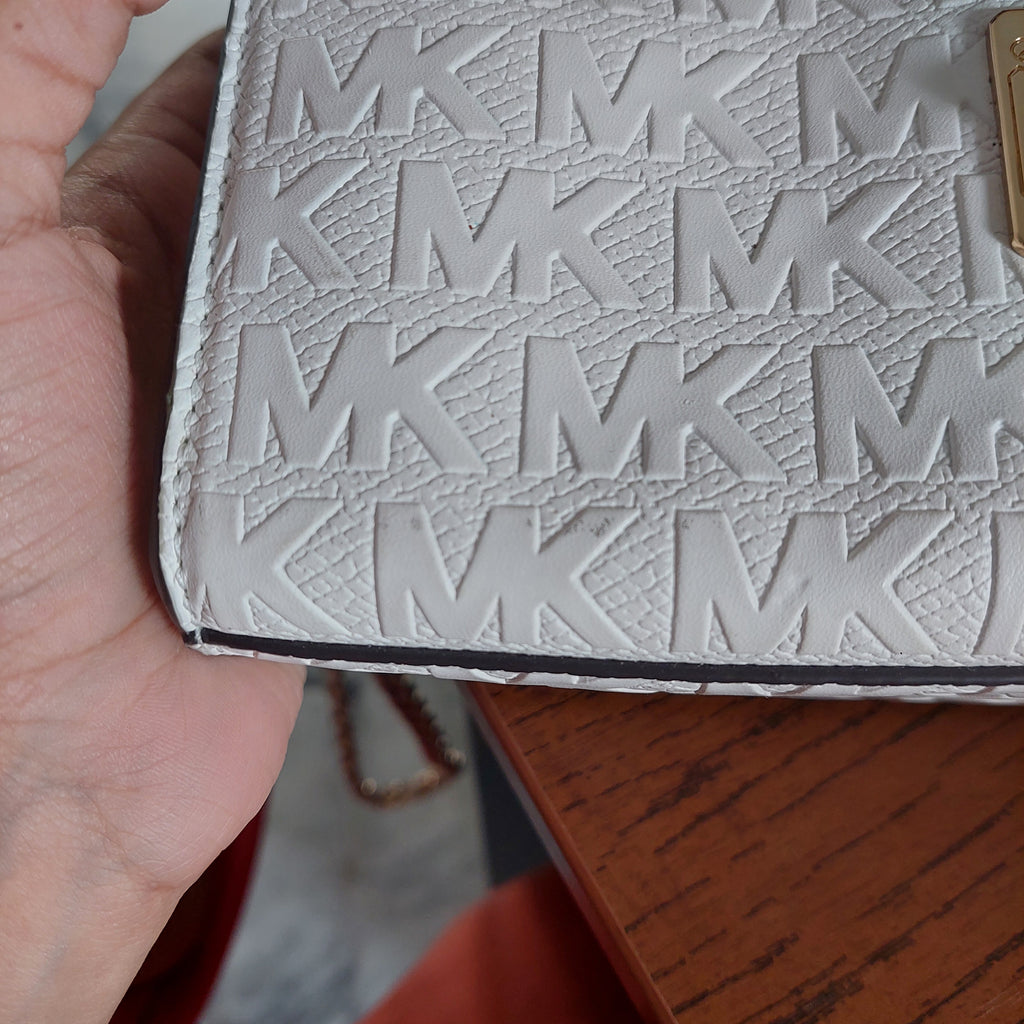 Michael Kors White Vegan Leather Rose Medium Shoulder Chain Crossbody Bag | Gently Used |