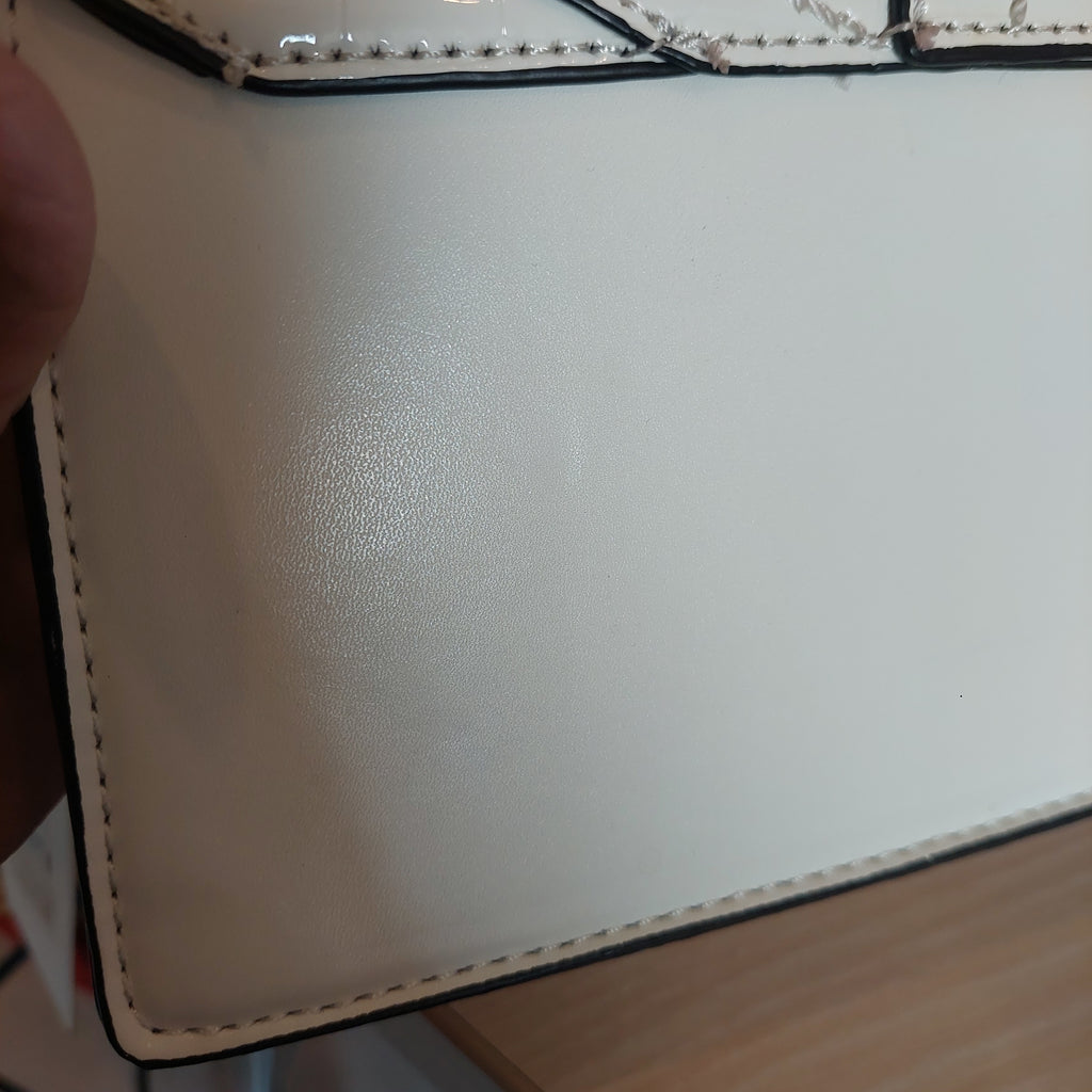 River Island White Croc Textured Faux Leather Crossbody Bag | Pre Loved |