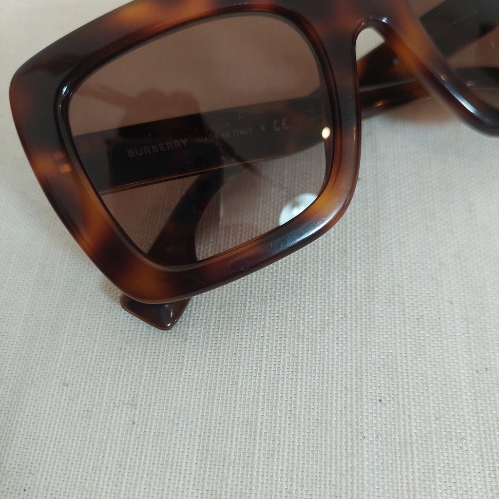 Burberry B4284 Brown Tortoise Shell Square Sunglasses | Pre Loved |