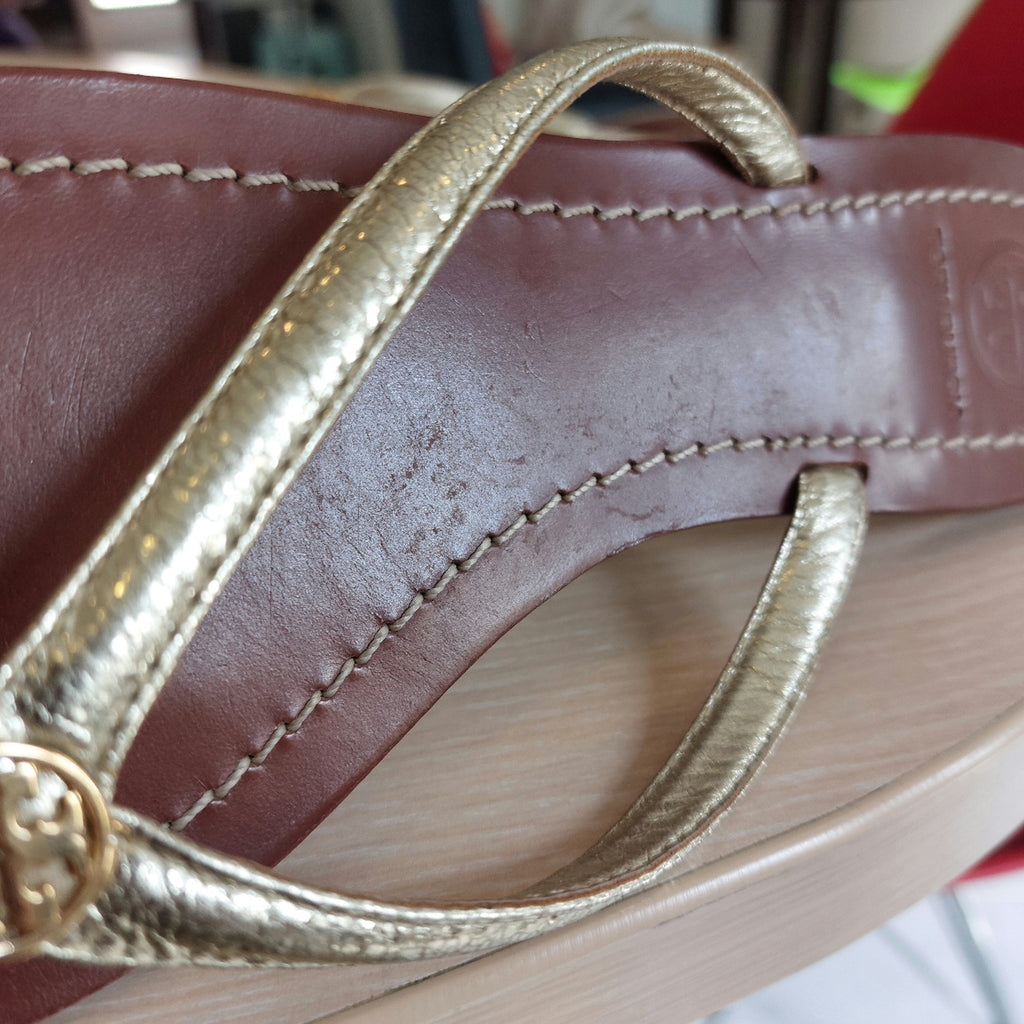 Tory Burch Gold Metallic Terra Vegan Leather Thong Flip Flops | Pre Loved |