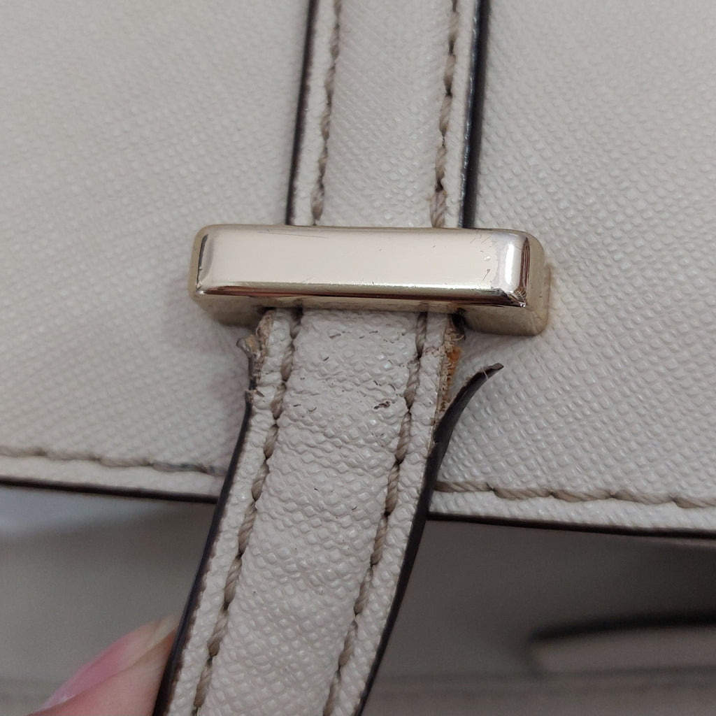 Kate Spade Beige Saffiano Leather Cedar Street Medium Harmony Tote Bag | Pre Loved |