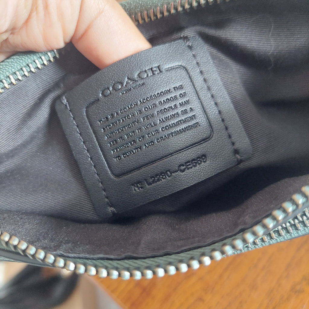 Coach Green Leather Holder Bag | Gently Used |